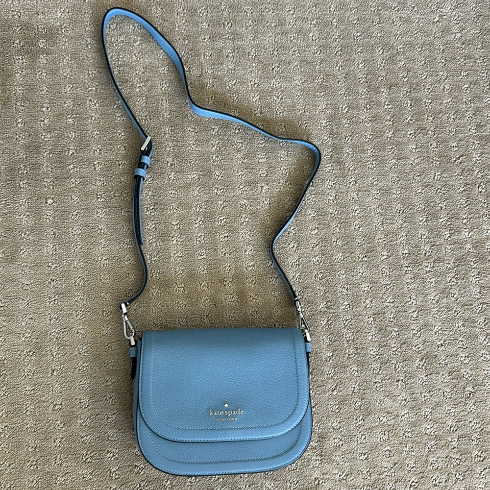 💙 Brand New, w/o tags, Crossbody Kate Spade bag